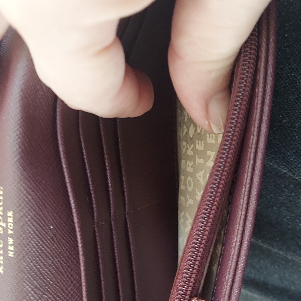Kate Spade Nwot Saffiano Leather Bifold Wallet with Bow Detail - Picture 4 of 7